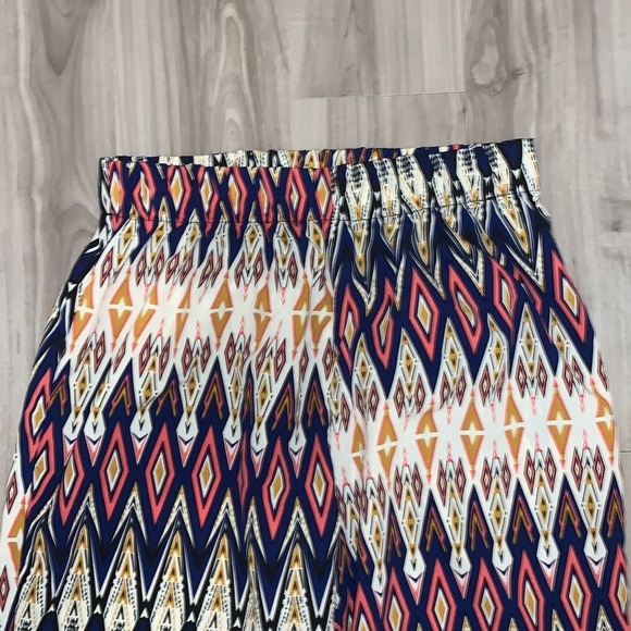 Papaya Slouchy Pants size large - Picture 4 of 5